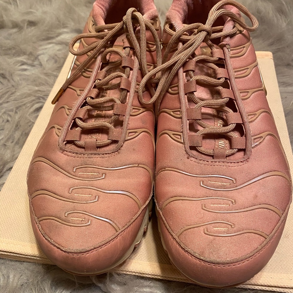 Rose gold air maxes